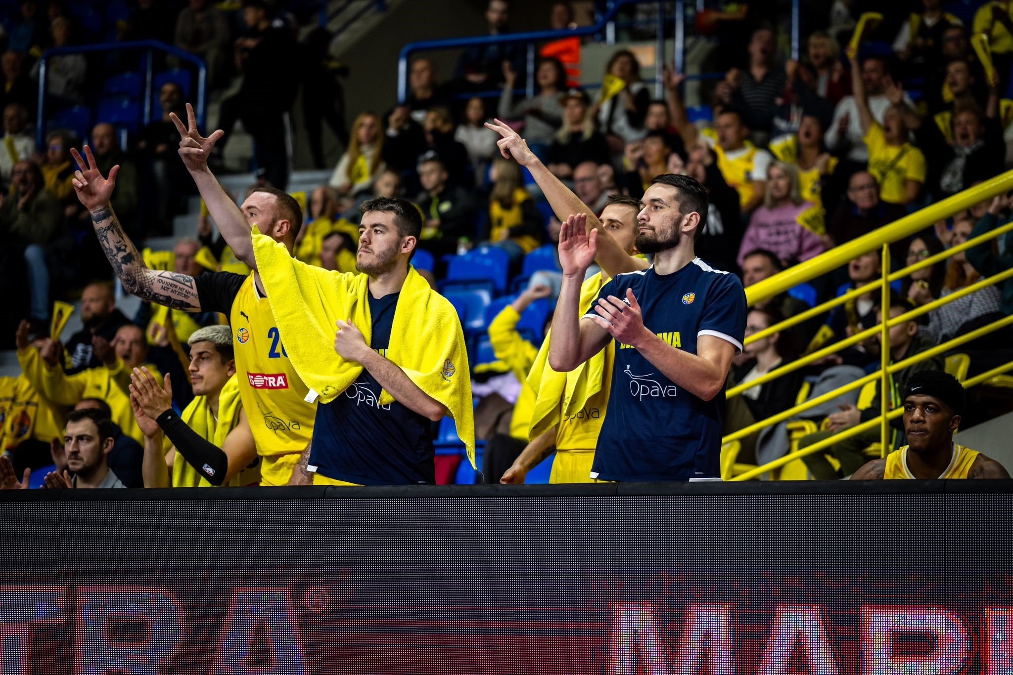 Opavští basketbalisté zakončili premiérové působení v ENBL těsnou výhrou